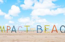 letters op het strand.jpg