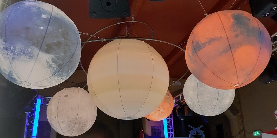 00252 planeten