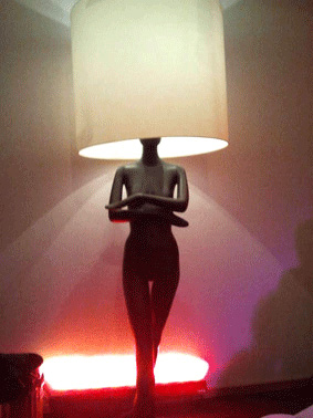 00093 mannequin lamp lady staand